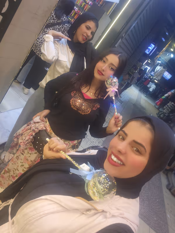 Cairo Private Tour - girls third guest