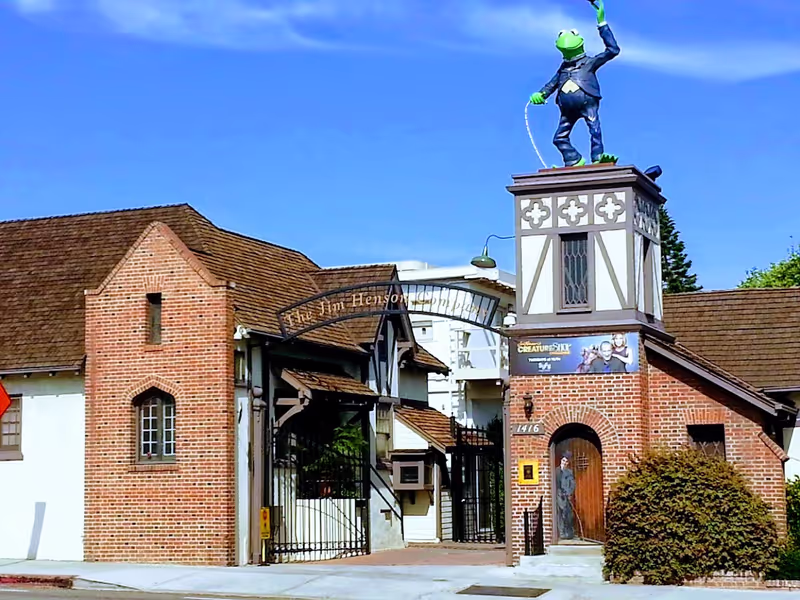Los Angeles Private Tour - Muppets Studio