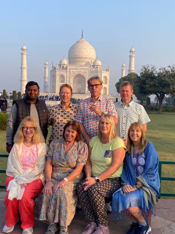 Agra Private Tour - Sunrise at Taj mahal