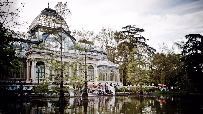 Madrid Private Tour - Parque del Buen Retiro. Palacio de Cristal.