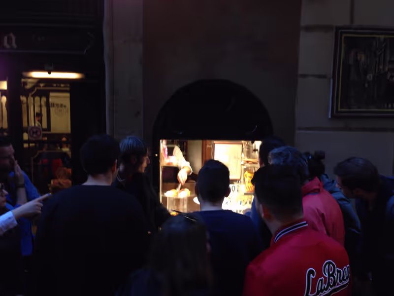 Barcelona Private Tour - Sharing some secrets of the Gothic Quarter