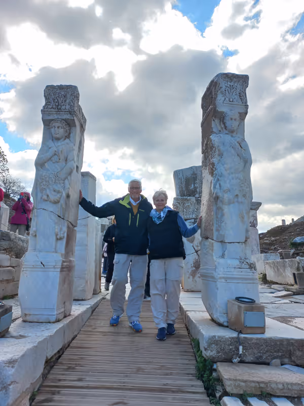 Kusadasi Private Tour - Happy Couple