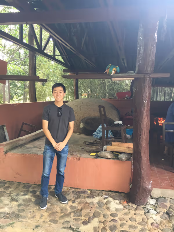 Chiba Private Tour - Local restaurant in Bolivia with a beatiful bird.