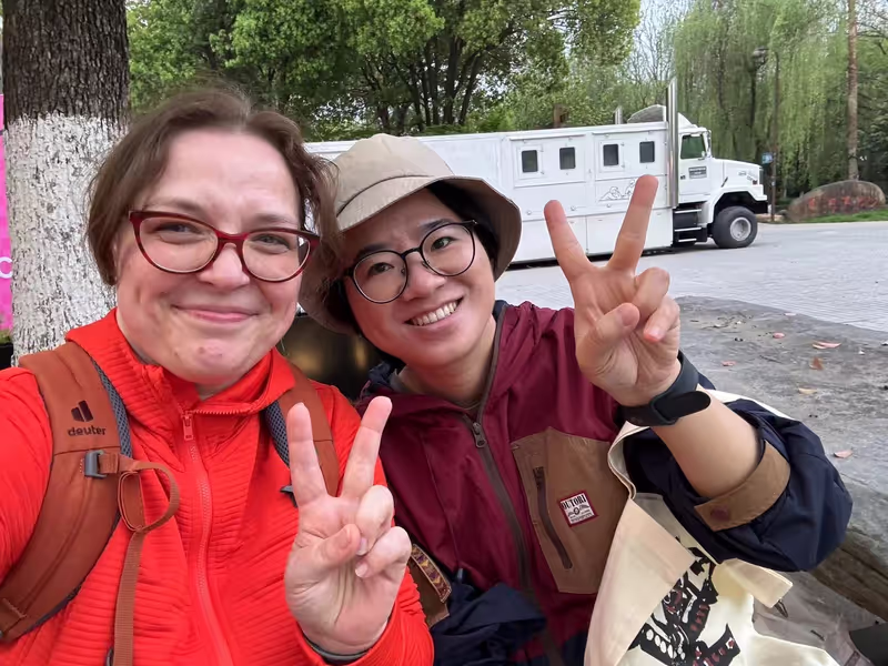 Hangzhou Private Tour - We were on the Grand Canal.