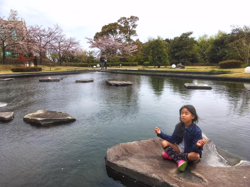 Saitama Private Tour - My mini me being zen @ Odawara 