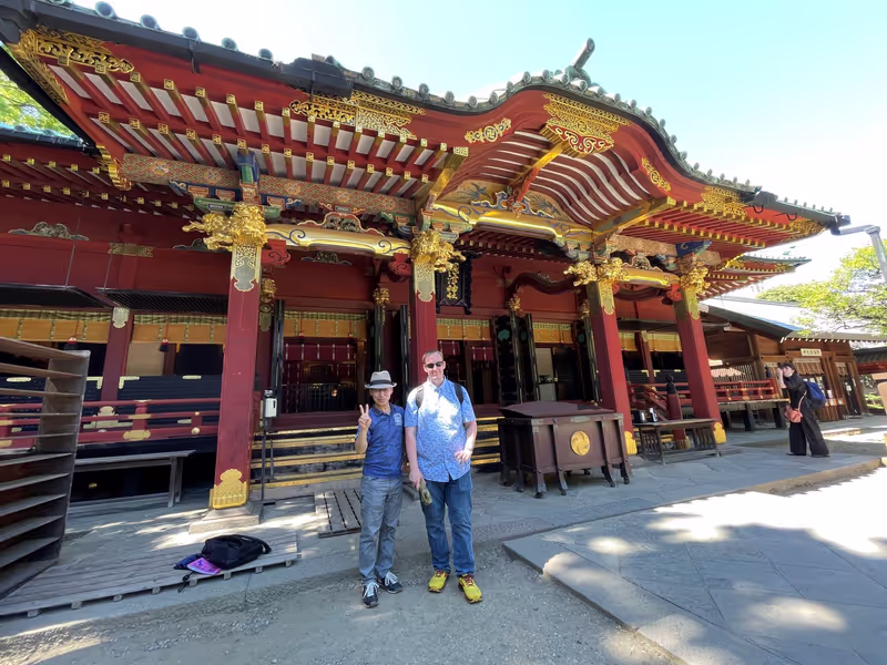 Tokyo Private Tour - Nezu Shrine Tour Tokyo