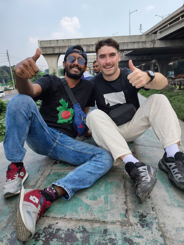 Dhaka Private Tour - roof of the train