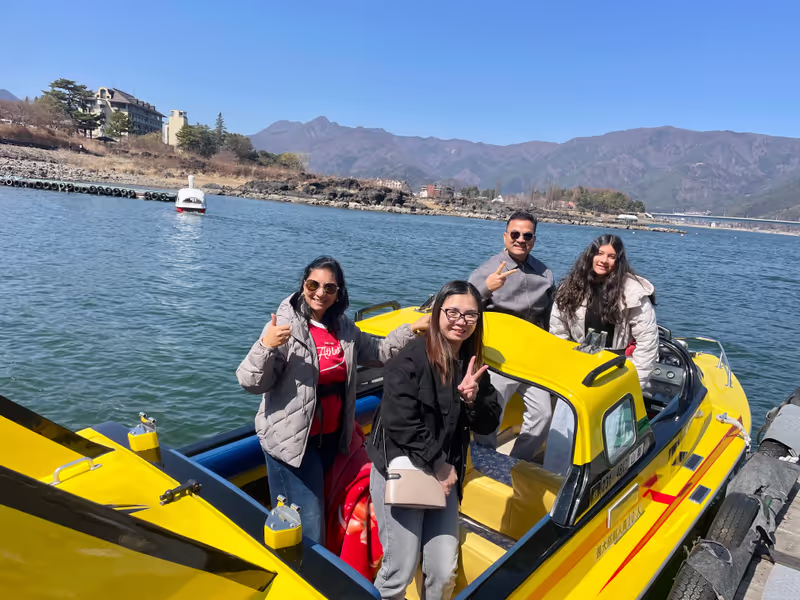 Chiba Private Tour - Lake Kawaguchiko