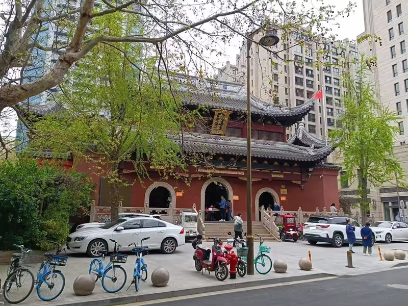 Shanghai Private Tour - Baiyun Temple