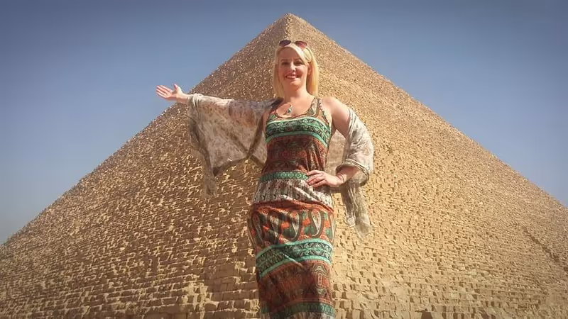 Cairo Private Tour - I love to personalize your photo at the pyramid