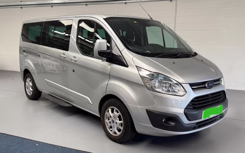 Dublin Private Tour - Ford Turneo Cutom People Carrier