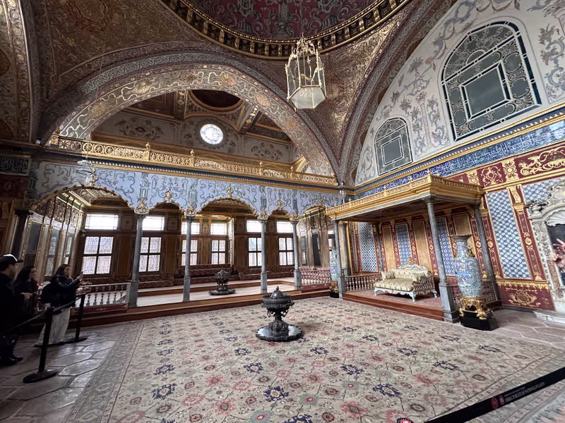 Izmir Private Tour - Topkapi Palace's Harem Section