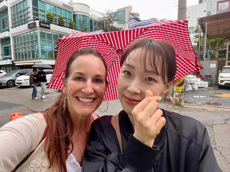 Seoul Private Tour - Hongdae street