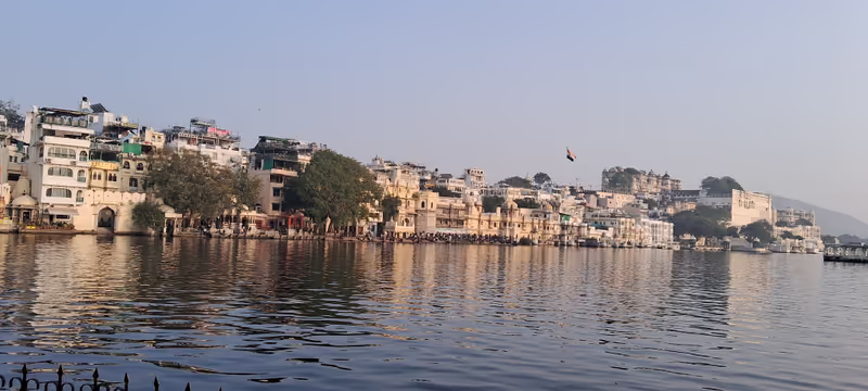 Udaipur Private Tour - View of city from lake