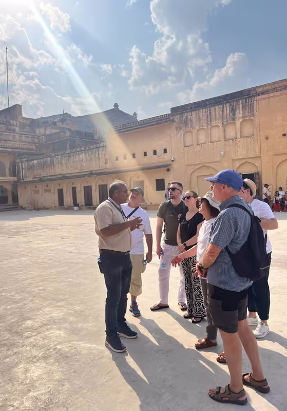Rajasthan Private Tour - Guiding at Amer Fort Jaipur
