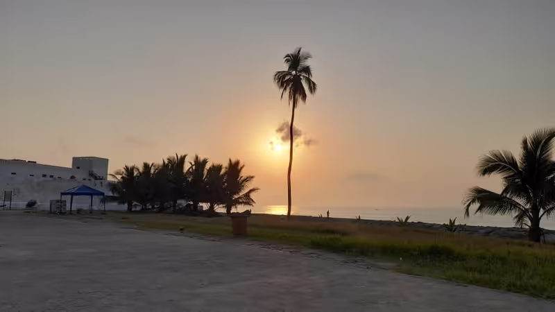 Greater Accra Private Tour - A view of the Morning sun @ Elmina castle