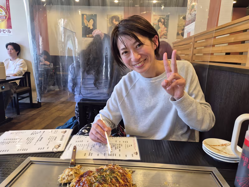 Hiroshima Private Tour - Okonomiyaki!