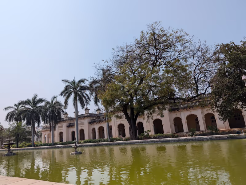 Hyderabad Private Tour - Chowmoholla palace 