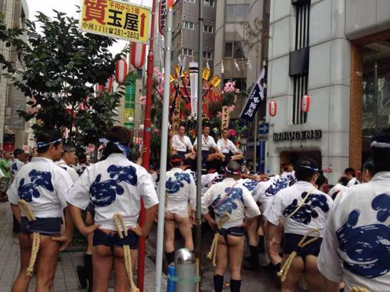 Fukuoka Private Tour - One scene of Yamakasa festival. It is held in Fukuoka city in mid-summer