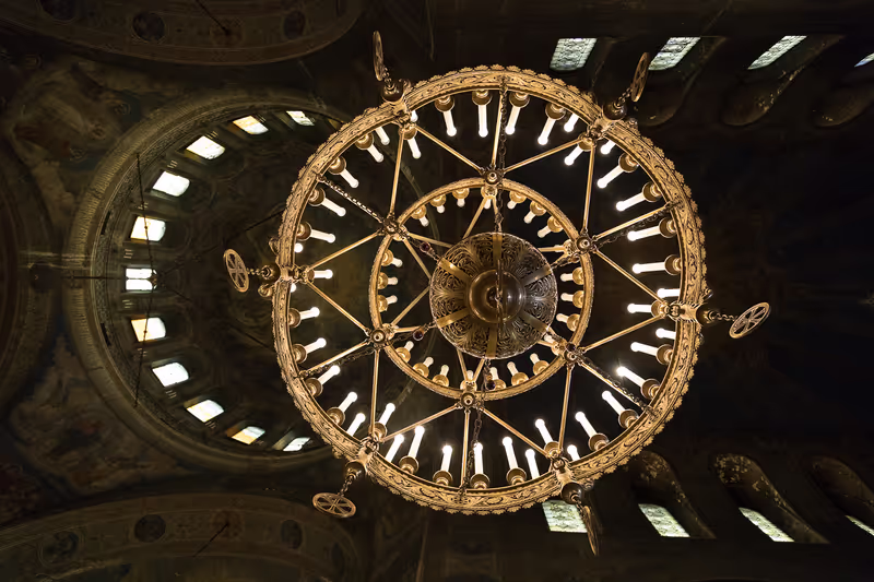Sofia Private Tour - Chandelier in St Alexander Nevsky Cathedral