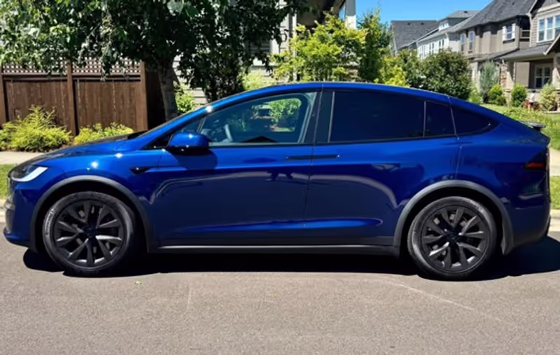 Lisbon Private Tour - Tesla Model X 2026-SUV