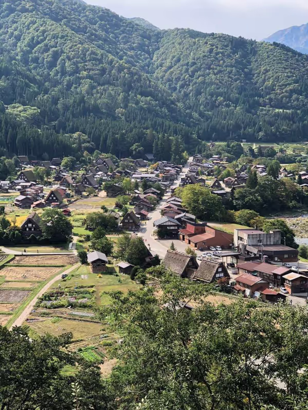 Yokohama Private Tour - The World Heritage Site, Gassho-zukuri Village of Gokayama
http://www.gokayama-info.jp/en/
