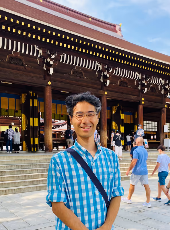 Chiba Private Tour - Vor dem Hauptschrein  Meiji Jingu 