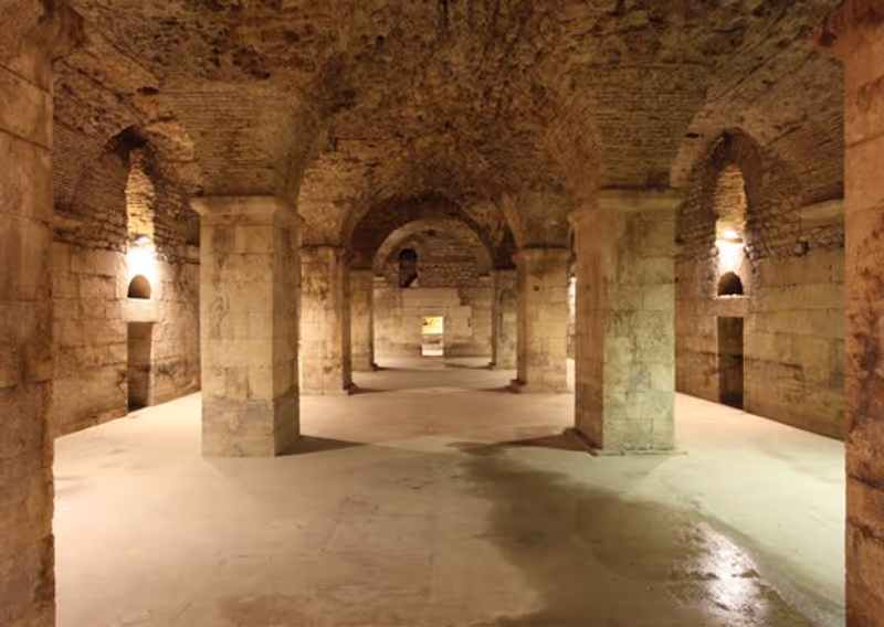 Split Private Tour - Substructural part of the palace
