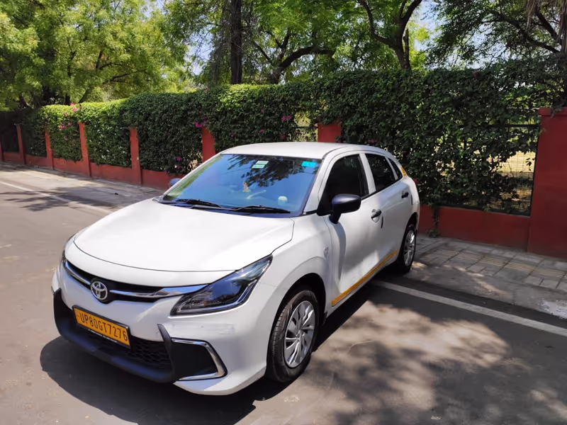 Delhi Private Tour - Toyota Glanza