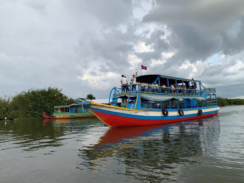 Siem Reap Private Tour - Boat cruise