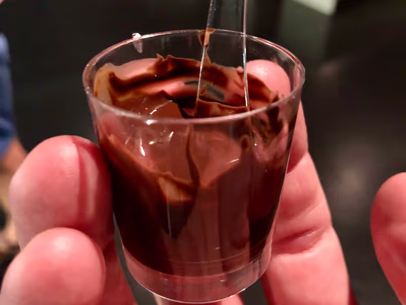 Barcelona Private Tour - Fresh chocolate from the fountain