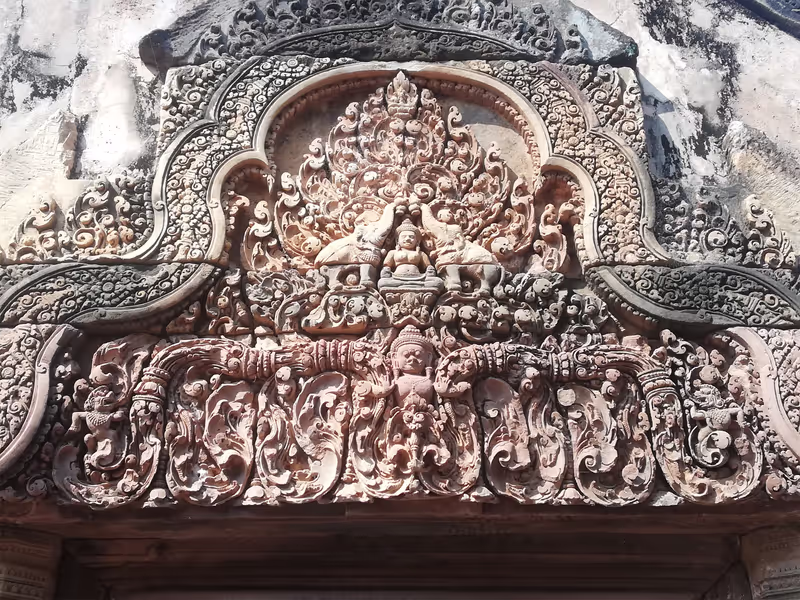 Siem Reap Private Tour - Banteay Srei Temple