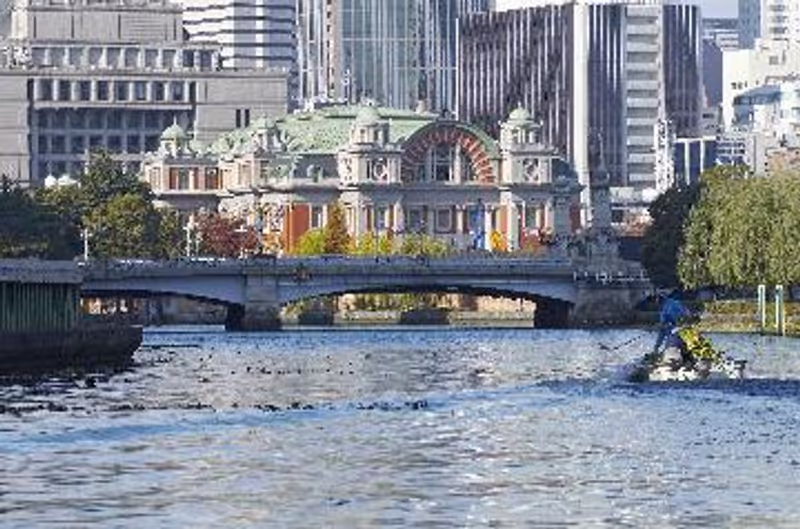 Osaka Private Tour - Nakanoshima River and Public Hall