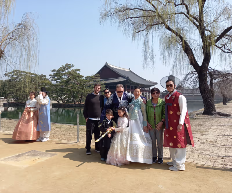 Seoul Private Tour - Geyongbokgung - Gyeonghoeru