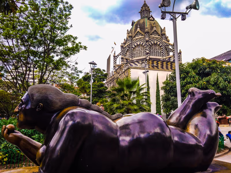 Medellin Private Tour - Parque Botero