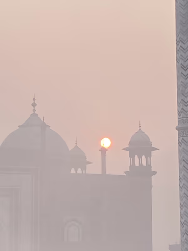 Agra Private Tour - The Sunrise at the Honeymoon Suite in the TajMahal!! 