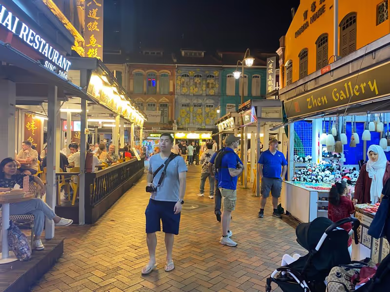 Singapore Private Tour - One of the streets at Chinatown