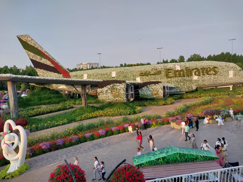 Dubai Private Tour - We decided to honour the skies' most impressive pa