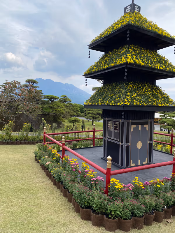 Kagoshima Private Tour - Sengan-en Garden in Autumn