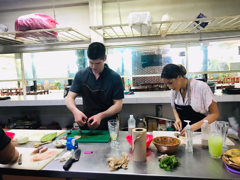 Playa del Carmen Private Tour - Making Cielo Mar y Tierra Dish