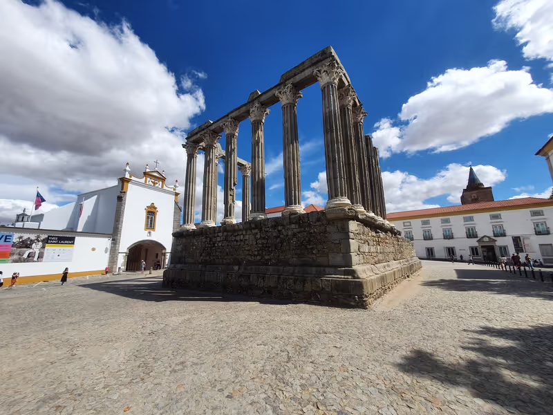 Lisbon Private Tour - Évora Roman Temple