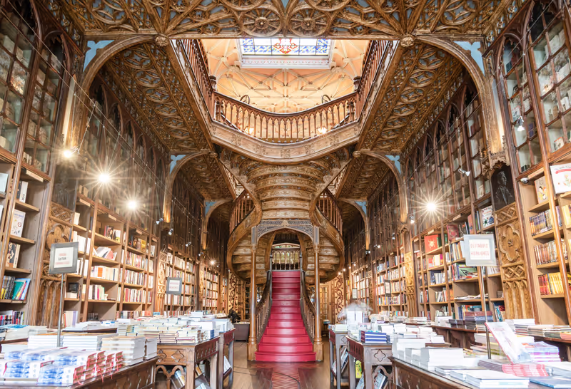 Lisbon Private Tour - Lello bookshop