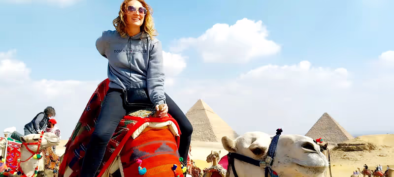 Cairo Private Tour - Riding Camels - Giza Pyramids