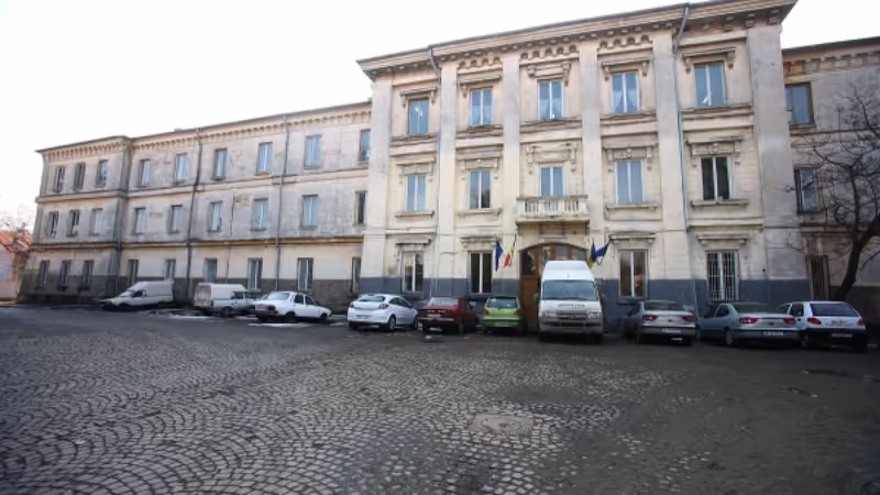 Bucharest Private Tour - prison break...