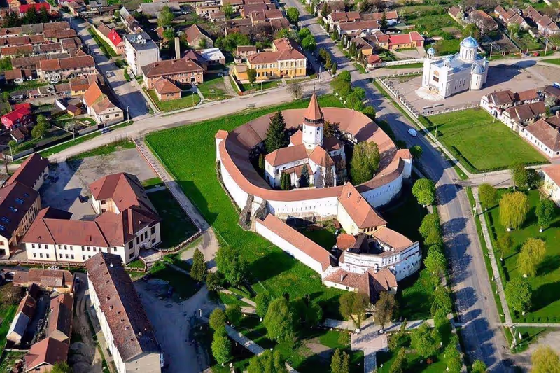 Bucharest Private Tour - a typical fortified church