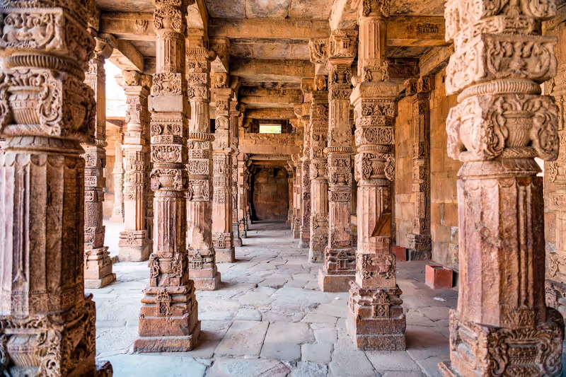 Delhi Private Tour - Quwwat - Ul- Islam Mosque