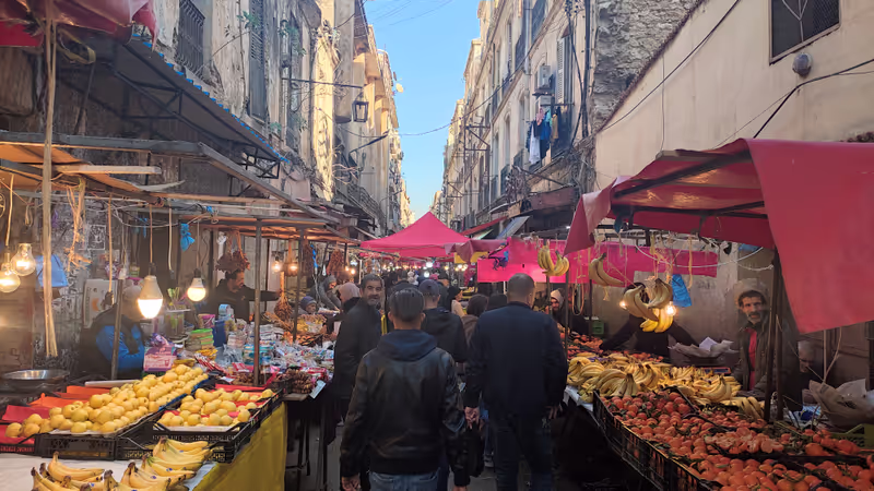 Oran Private Tour - Marché de la Bastille