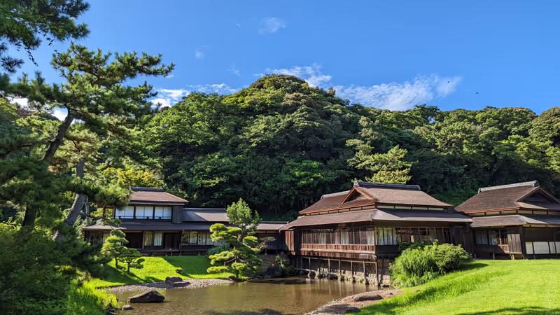 Yokohama Private Tour - A typically gorgeous scene at Sakei-en Garden
