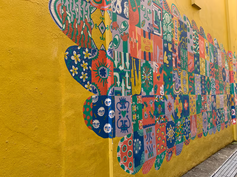 Singapore Private Tour - Many colours of Peranakan