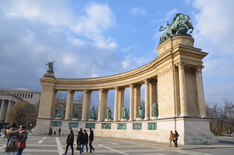 Budapest Private Tour - Heroes Square